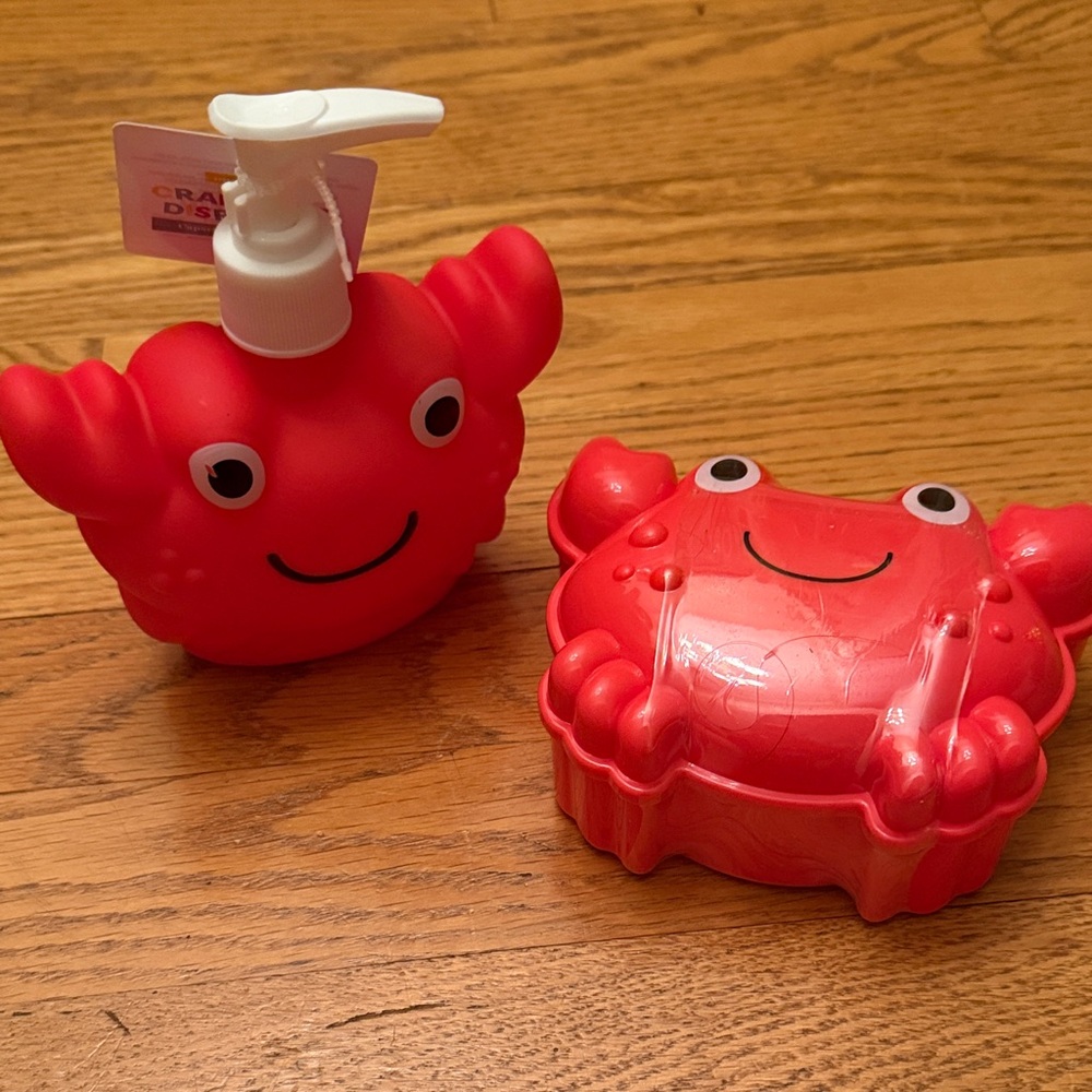 Red Crab Soap Dispenser and Container Set NEW